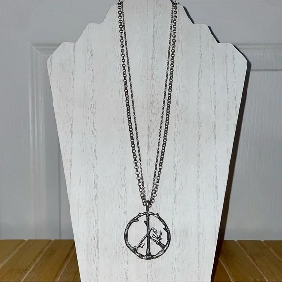 Lucky Brand Silver Peace Pendant Necklace - Picture 1 of 5